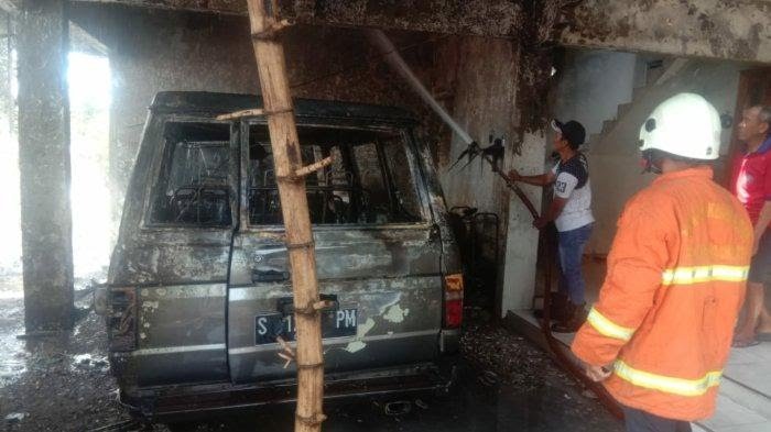 Pom Mini di Mojokerto Terbakar Hebat, Pemilik Menderita Luka Bakar