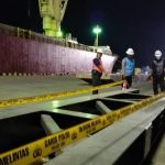 Pekerja tewas, tertimpa besi,