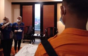 Seorang Pria Ditemukan Tewas dengan Luka Lebam di Kamar Hotel Surabaya