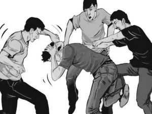 Gagal Curi Motor, Maling di Surabaya Bonyok Dihajar Masa