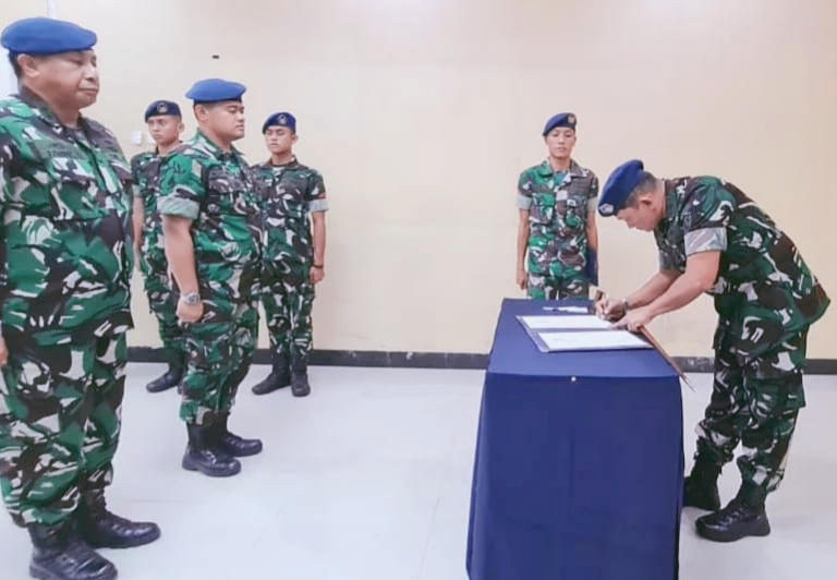 Kepala Dinas Personil, Lanud Leo Wattimena