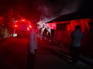 Rumah Warga Ngawi Ludes Terbakar Saat Ditinggal Nonton Voli