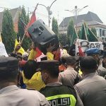 BBM Naik, Mahasiswa Mojokerto, Demo Mojokerto, Insiden Pemukulan,