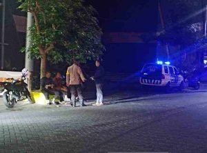 Dua Kelompok Masyarakat di Surabaya Tawuran Gegara Rebutan Lahan Parkir
