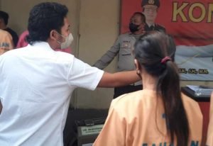 Edarkan Sabu Bersama Pacar, Wanita Cantik Ini Kembali Masuk Bui