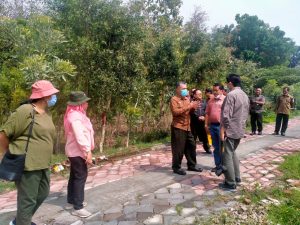 Dikunjungi KemenLHK, Perhutani KPH Mojokerto Dapatkan Banyak Ilmu Pengelolaan Minyak Kayu Putih