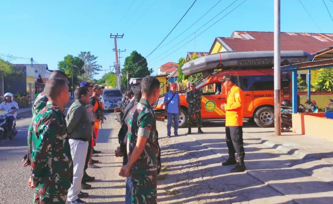 TNI-AD, Diterkam Buaya, Malut,