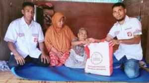 Pengurus BARA-JP Malut Bagikan 150 Sembako Kepada Kaum Duafa Dan Yatim Piatu 