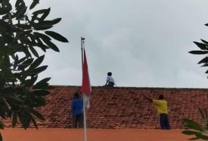 Siswa SMA di Pamekasan Nyaris Bunuh Diri Gegara HP Disita Guru