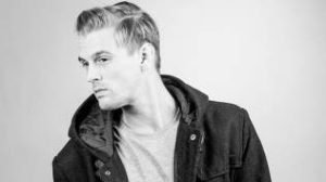 Kabar Duka, Penyanyi Aaron Carter Meninggal Dunia di California
