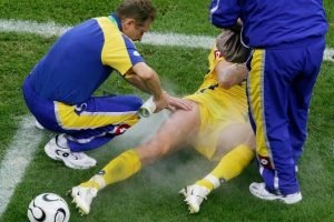 Mengenal Fungsi ‘Semprotan Ajaib’ Dalam Permainan Sepakbola