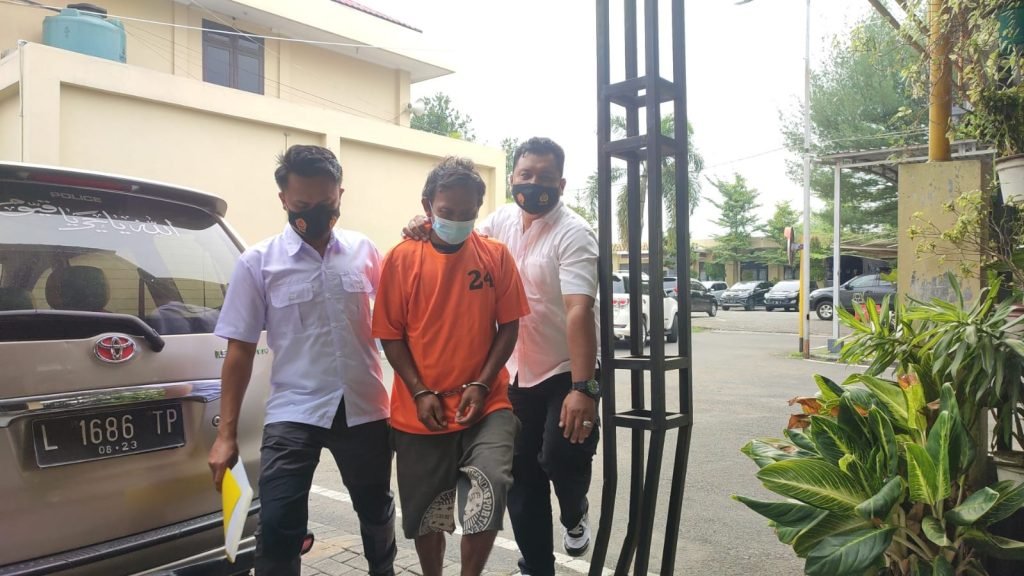 Bejat, Tukang Batu di Mojokerto Tega Jadikan Anak Kandung Budak Seks