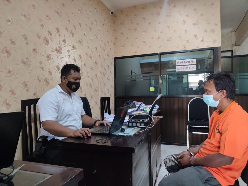 Tak Dilayani Istri jadi Motif Kuli Batu di Mojokerto Setubuhi Anak Kandungnya