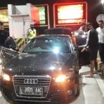 Pemukul Mahasiswa, Tongkat baseball