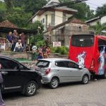 Tergencet bus, Gresik