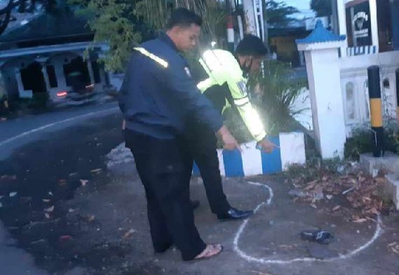 Tabrak lari, tewas