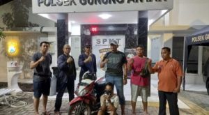 Asyik Ngopi Bandit Curanmor di Surabaya Dibekuk Polisi