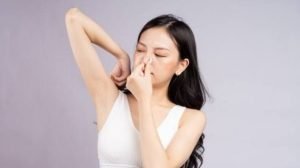 5 Minuman Ini Bisa Menghilangkan Bau Ketiak Secara Permanen