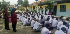 Sat Lantas Polresta Deli Serdang Laksanakan Kegiatan Police Go To School