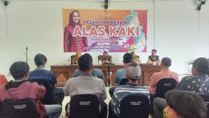 Alas kaki, Mojokerto