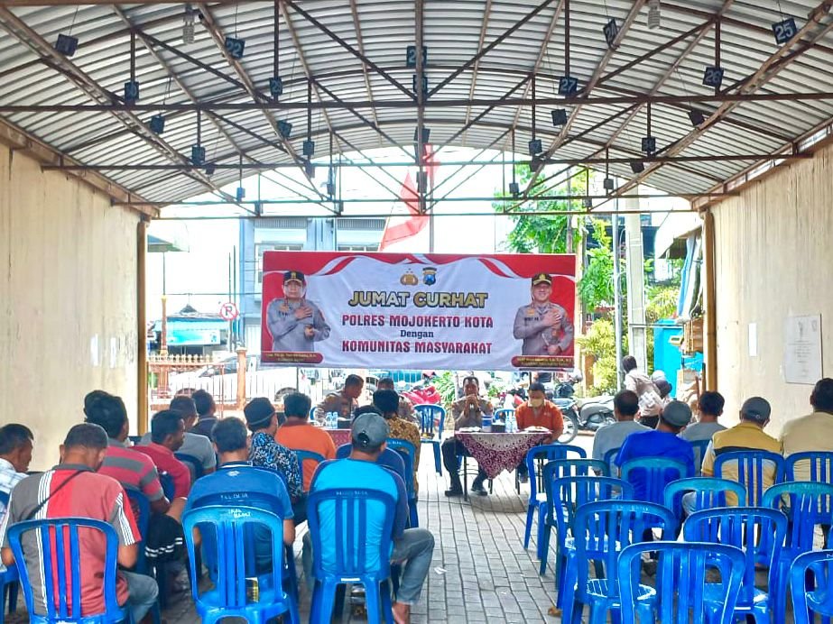 Jumat curhat, Pasar burung Empunala, Polresta Mojokerto