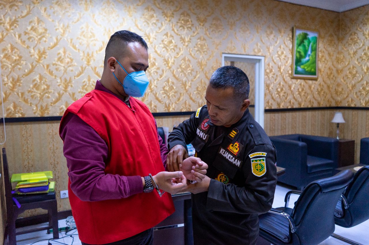 Miza, Tersangka, Korupsi CSR, Bank BNI,