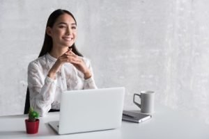 5 Cara Membangun Rasa Percaya Diri Agar Dekat dengan Kesuksesan