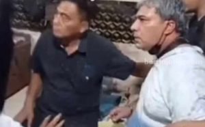 Curi Pakaian, Bule Asal Iran Dikeroyok Pedagang Pasar di Surabaya