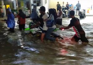 Imbas Tanggul Jebol, 4 Desa d Gresik Terendam Banjir