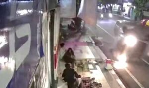 PNS Tabrak Tiang Listrik di Blitar Gegara Epilepsi Kambuh