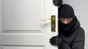 Rumah Warga Mojokerto Dibobol Maling Saat Ditinggal Shalat Tarawih, Sejumlah Perhiasan Amblas