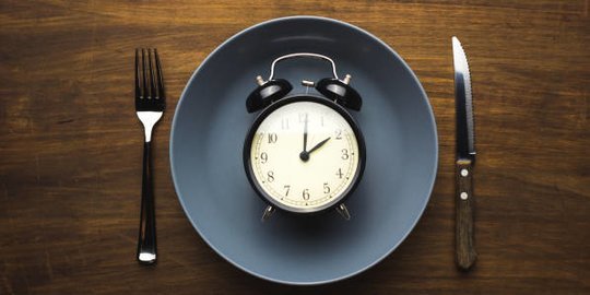 Makan dan minum, Membatalkan puasa