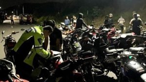 Razia Balap Liar di JLS Tulungagung, Petugas Amankan Ratusan Motor