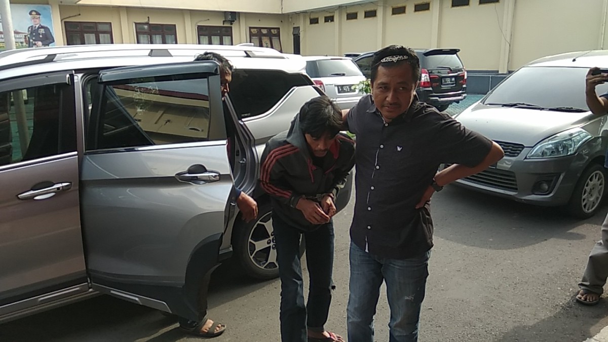 Wanita open BO, Tewas diracun, Berita Mojokerto