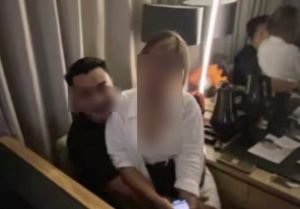 Anggota DPRD Bojonegoro Pangku Wanita Seksi Diduga dari Fraksi PKB