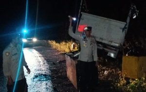 Truk Hantam Tebing di Malang, 2 Orang Tewas, 9 Lainnya Terluka