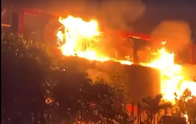 Mal Malang plaza kebakaran, Berita kebakaran