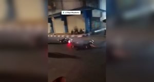 Viral! Pebalap Liar di Mojokerto Terjatuh, Kepalanya Terlindas Motor