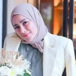 Olla Ramlan, Janda