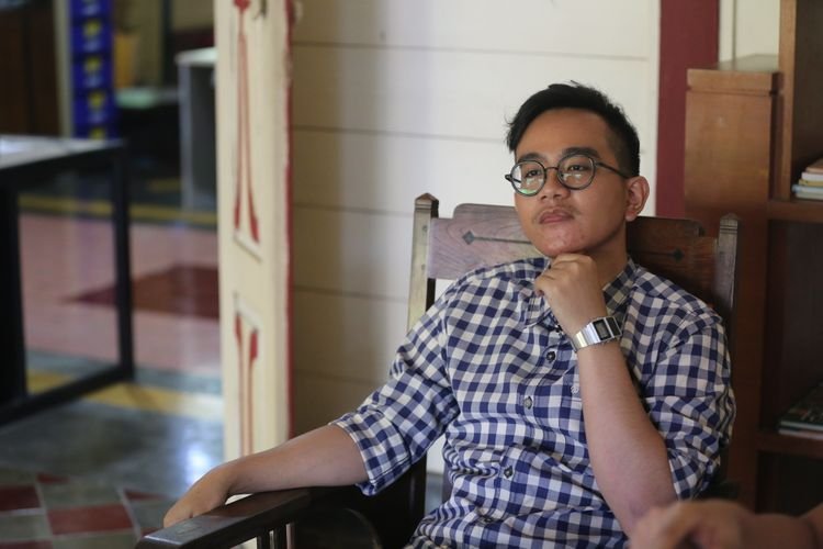 Biografi, Politisi muda, Gibran Rakabuming Raka