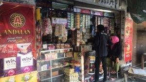 Maling Bobol Toko Sembako di Mojokerto, Mie dan Susu Berserakan