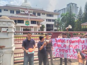 Harlah Pemkot Medan, Mahasiswa Demo Tuntut Copot Dirut Pud Pasar