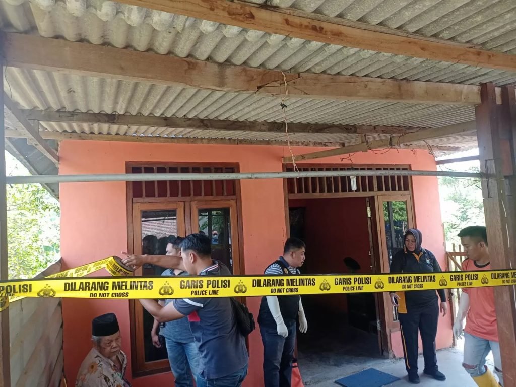 Penjual Nasgor di Mojokerto Ditemukan Meninggal Dunia Tanpa Busana