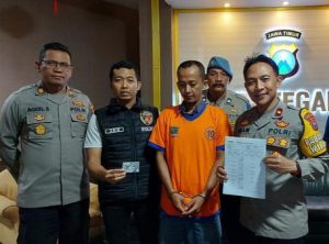 Nyambi Jadi Calo PPDB, Pegawai Dinas Pendidikan Surabaya Diamankan