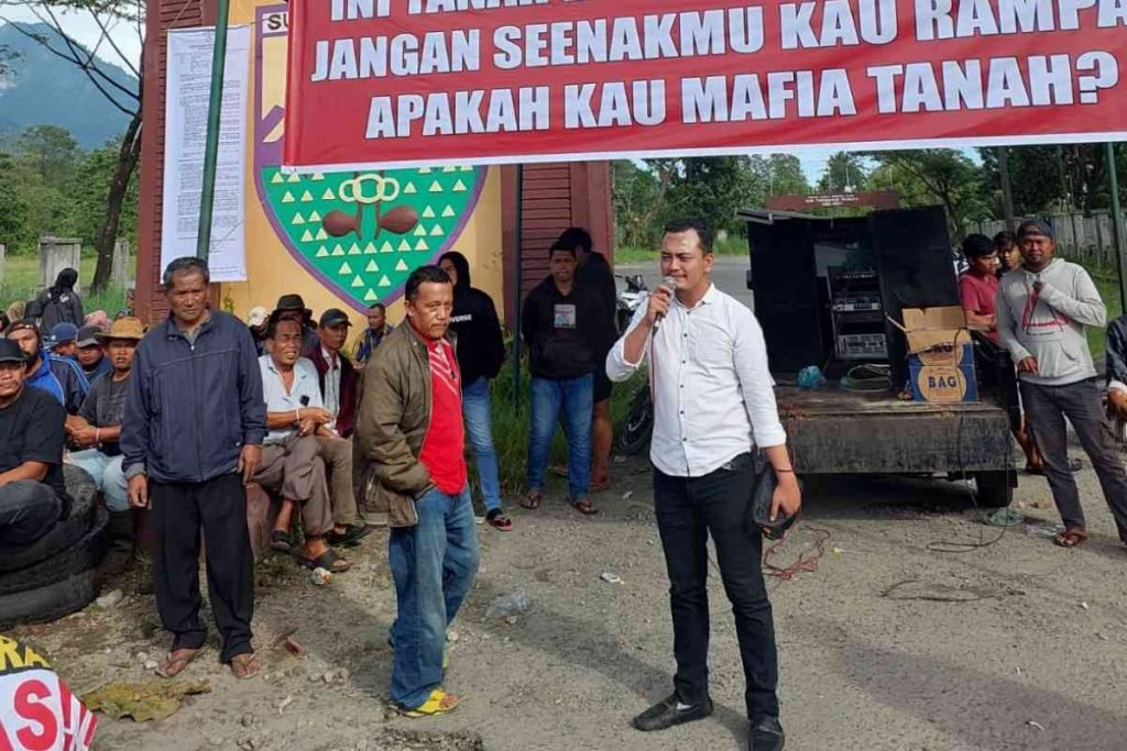 Gelar Unjuk Rasa, Aktivis Muda Sebut Ada Mafia Tanah Dibalik Penggusuran Desa Bandar Baru