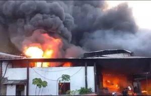 Gudang Sepatu di Mojokerto Terbakar