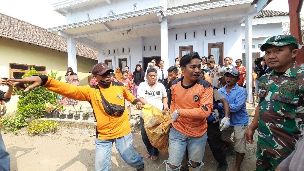 Nenek, Tewas dalam sumur, Evakuasi korban