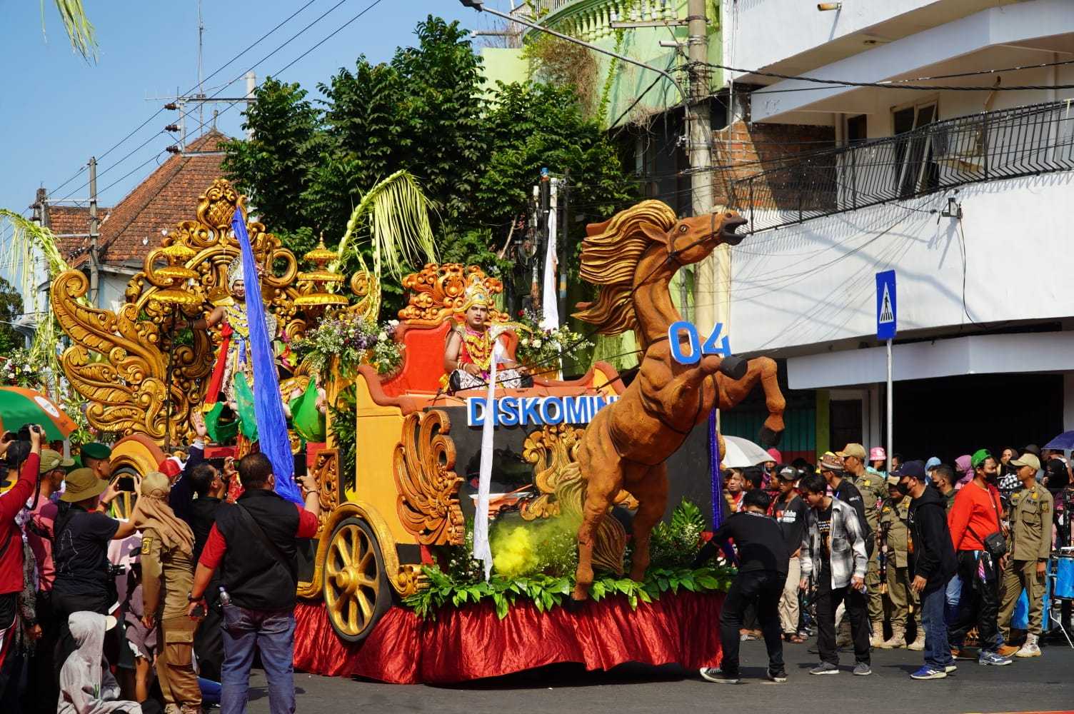 Pawai Pembangunan Kota Mojokerto Berlangsung Meriah