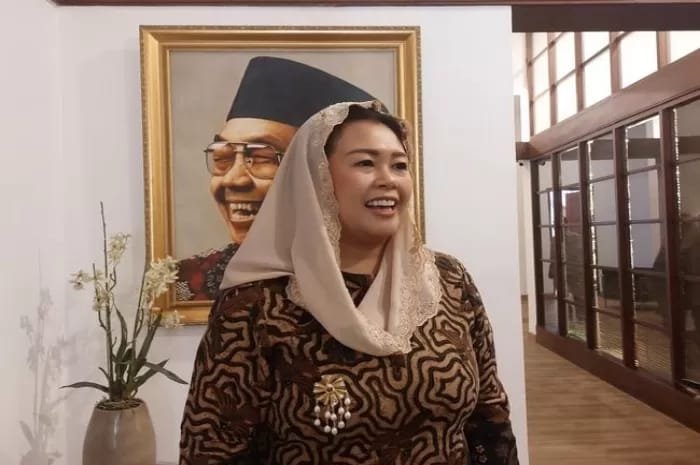 Yenny Wahid, Ganjar Pranowo