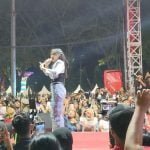 Konser Ricuh, Happy asmara